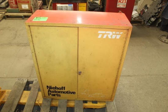 Niehoff Shop Cabinets