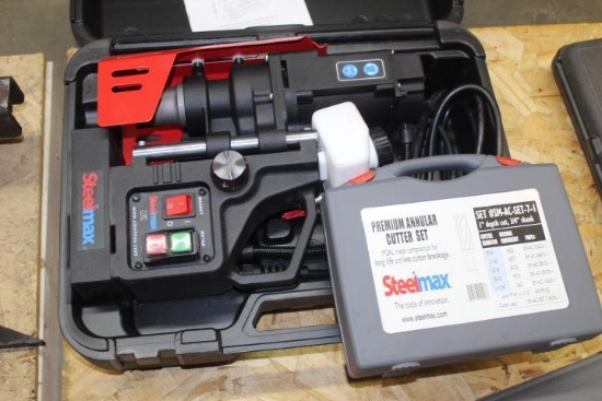 Steel Max Mag. Drilling Machine & Bits
