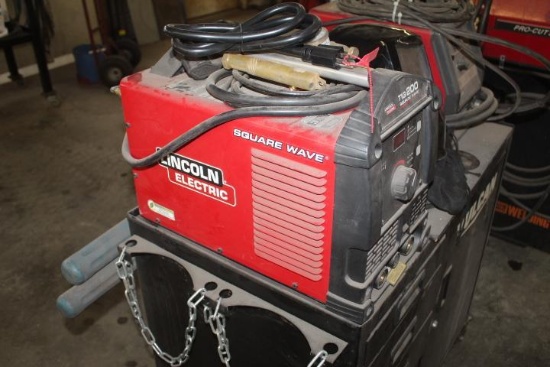 Lincoln Tig 200 Square Wave Tig Welder, Foot Feed, Exc.