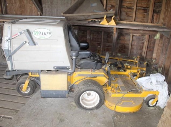 Walker 23HP Zero Turn Mower w/ Bagging System, 48 In. Bagging Deck, 394 Hours