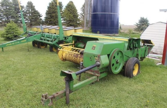JD 336 Square Baler, SN: 344552E