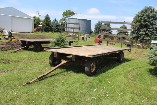 8 Ft.x18 Ft. Wdn. Hay Rack w/ Back