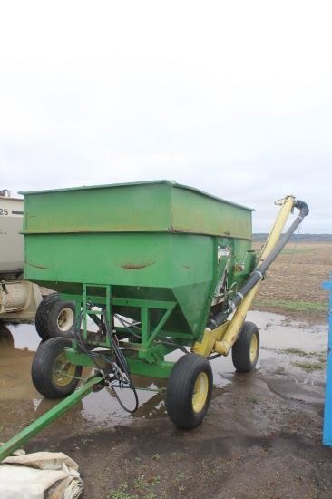 Huskee 165 gravity wagon w/ seed auger, tarp