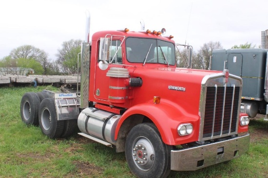 1977 Kenworth W900A truck