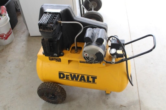 DeWalt 20 Gal. Air Comp.