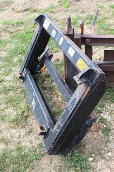 MDS Miller Adapter Plate to Skid Steer Mounts