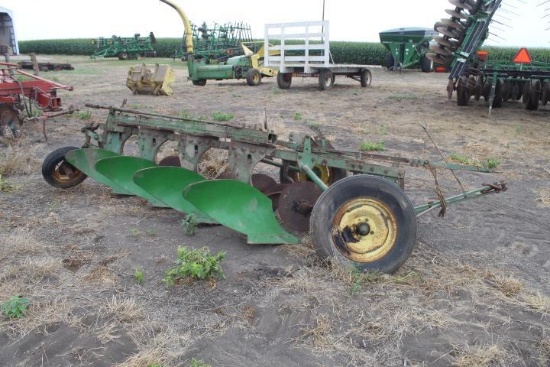 JD PT 4 Bottom Plow