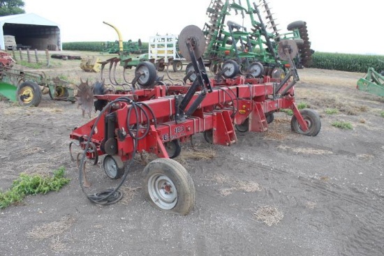 Case 183 8R36 Danish Tine Cult., 3 Pt.