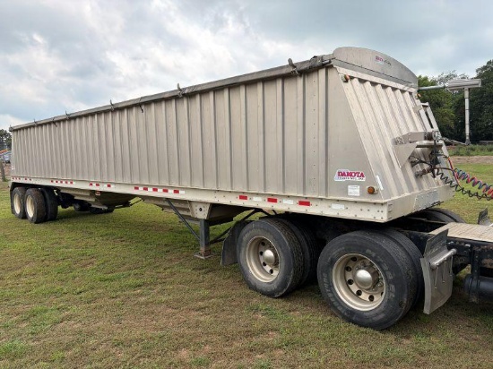 2009 Dakota Alum. 41 Ft. Grain Trailer