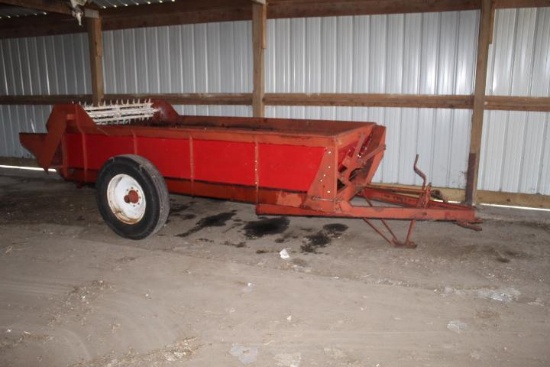 PT 100 Bu. Manure Spreader, Shedded, Good Cond.