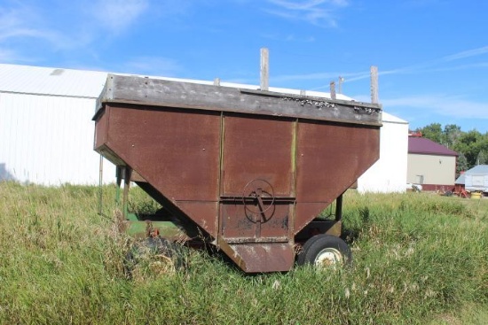 250 Bu. Gravity Wagon w/ Floor for Deer Stand