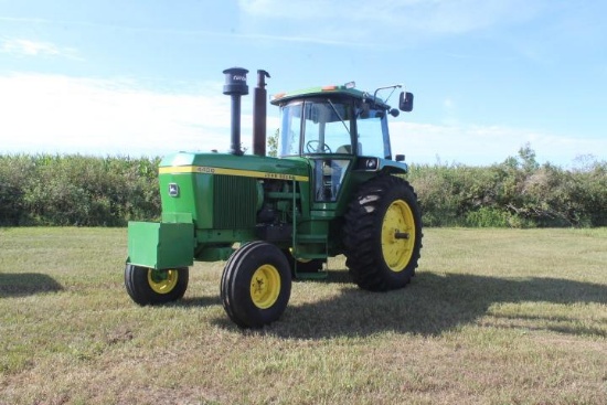 JD 4430 Tractor w/ SG Cab