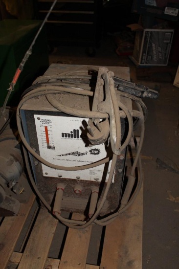 225V Thunder Bolt Stick Welder