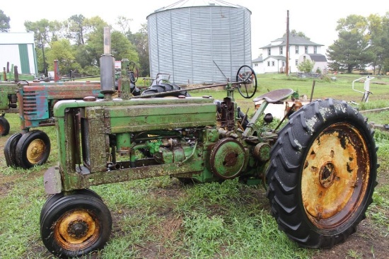 JD B Tractor, SN: 188567, 5-15 Front Tires, 11-38, Engine Loose