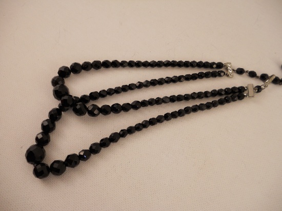 Vintage Glass Black Laguna Necklace