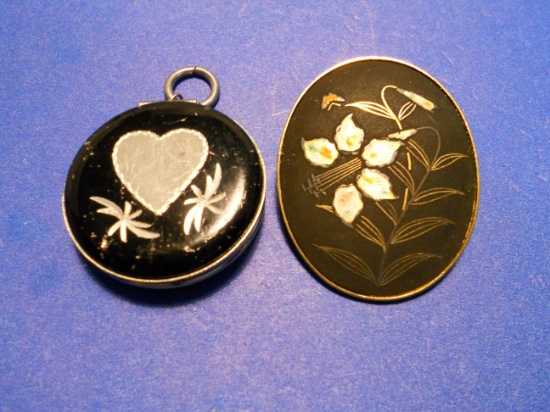 Lot of 2 Vintage Brooch-Pendent