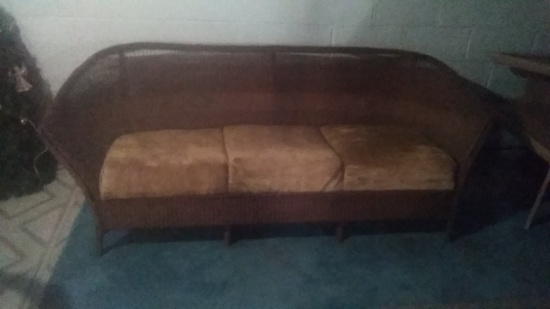 Vintage Wicker Love Seat with Seat Cushions