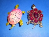 Lot of 2 Turtle Brooches