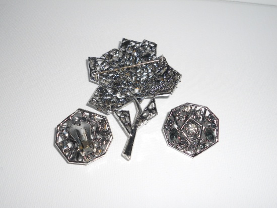 Vintage Weiss Brooch and Earring Set