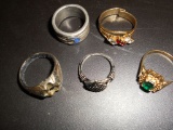 Lot of 5 Rings