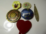 Lot of 6 Vintage Brooches and Pendents
