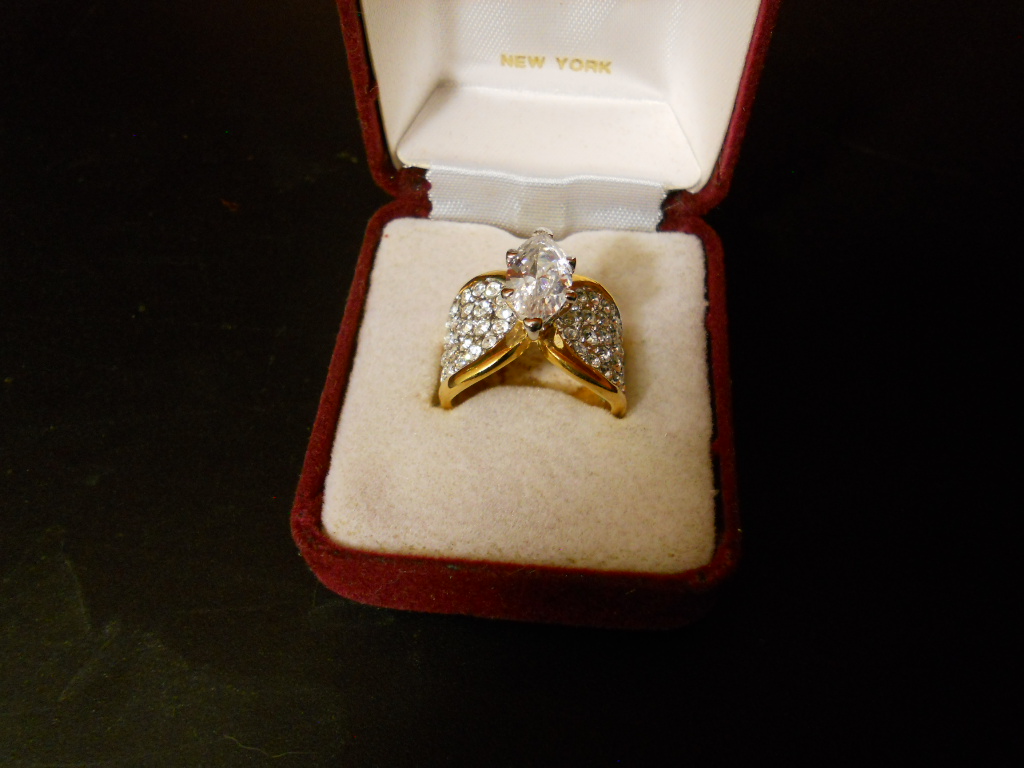 Tara vanessa hotsell diamond ring