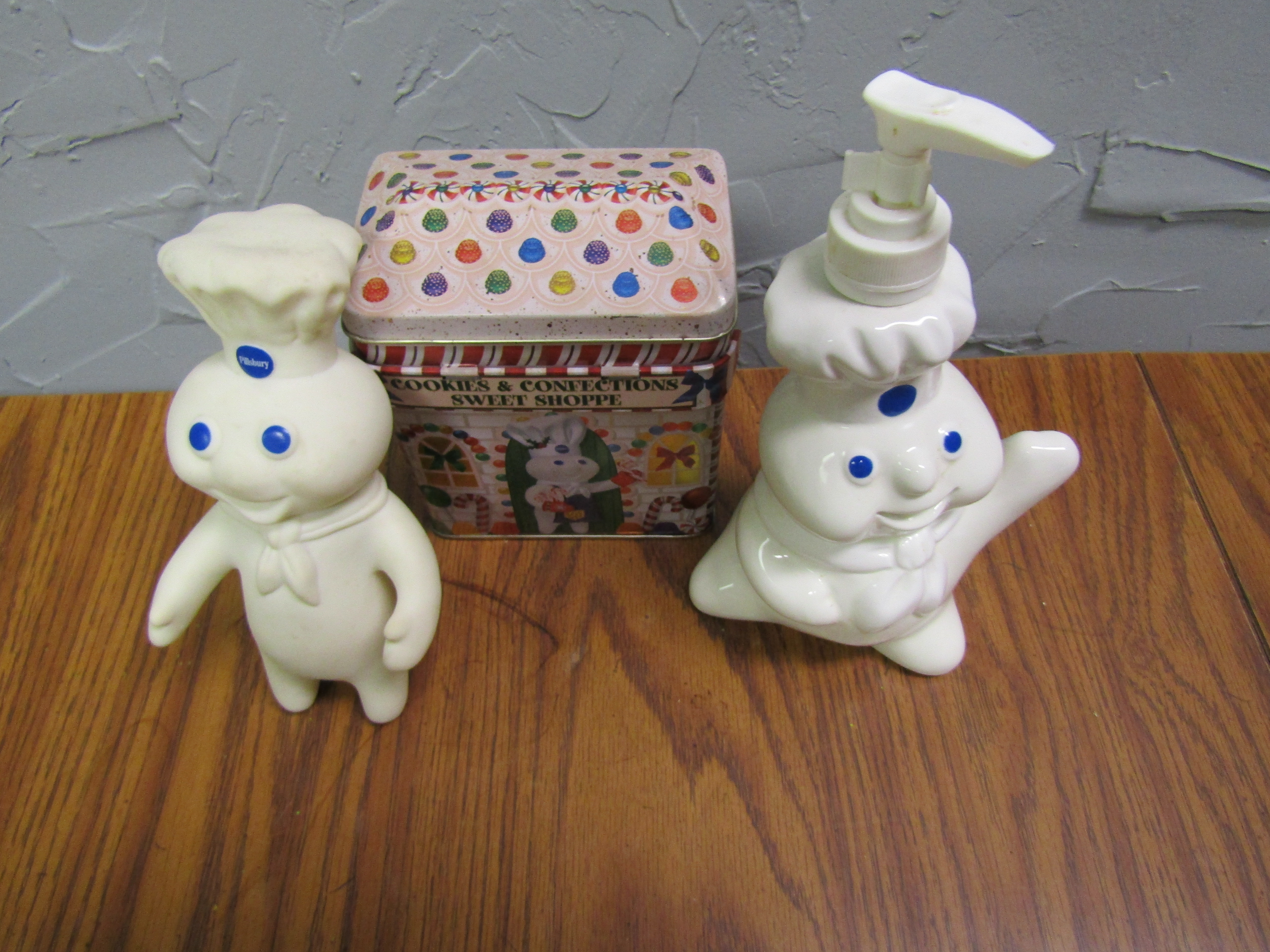 Lot of 3 Pillsbury Doughboy items | Proxibid