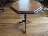 Vintage Small End/Lamp Table