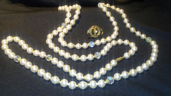 2 pc. Vintage Simulated Pearl Necklace and Gold Tone and Faux Pearl Brooch