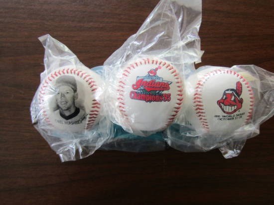 Lot of 4 Baseballs with Stand, Orel Hershiser, 95 Indians Champions, 95 World Series