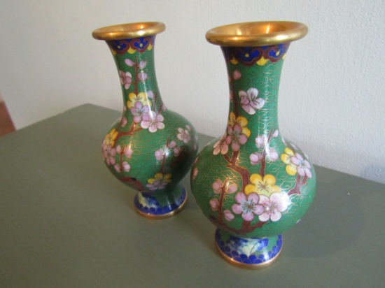 Lot of 2 Oriental Vases