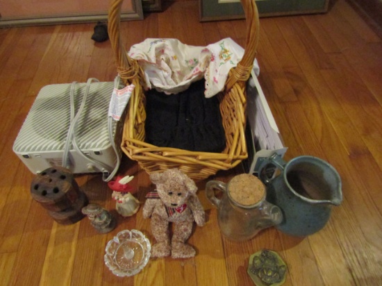 Mixed Lot, Electric Heater, Figurines, Bear, Pitchers, Basket, Frog