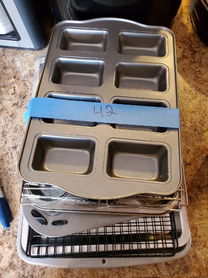 Lot of Bakeware