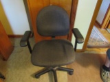 Adjustable Desk Chair