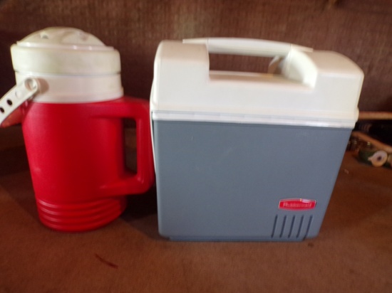 Lunch box and Water jug