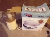 Lot of 2 Kitchen Appliances