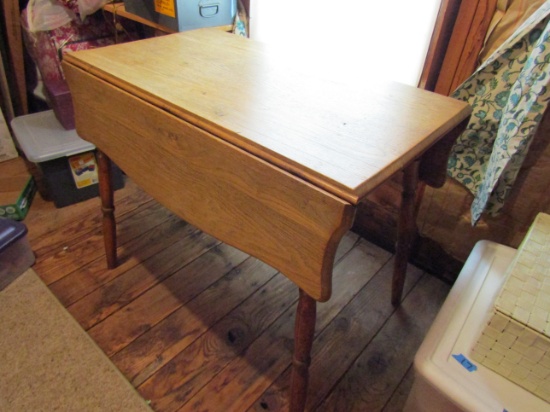 Vintage Wood "Oak?" Drop Leaf Table