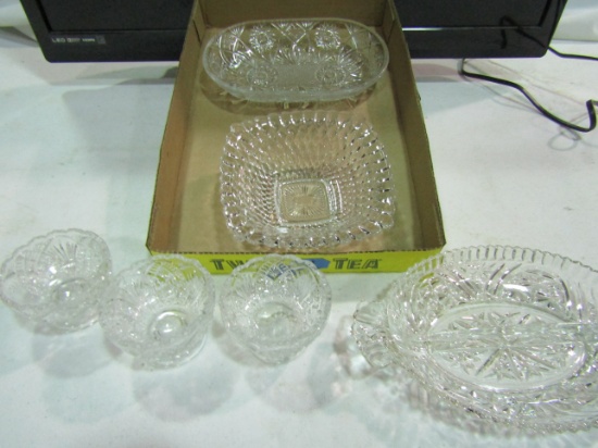 Vintage Glassware, Cut Glass Dishes, Dessert Bowls