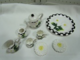 Young's Inc. Tea Set