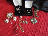 Vintage lot of Silver Tone Jewelry