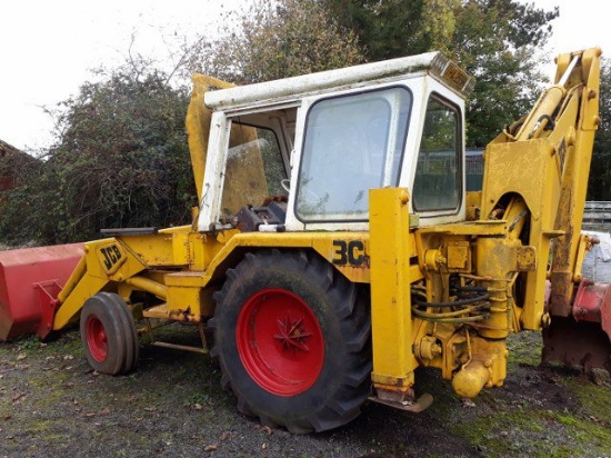 JCB 3C III Digger c/w 4 Rear Buckets