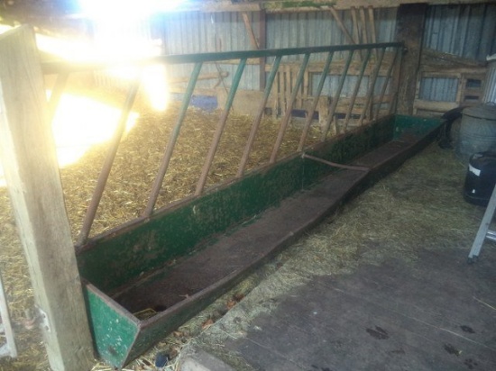 Laman Engineering 15' Cattle Feed Barrier & Trough
