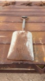 Short Handled Shovel