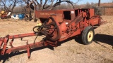 New Holland 278 bailer