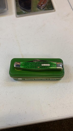 John Deere by Case knife