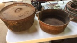 Lot of 2 cast iron pots