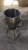 Fish fryer burner w/ pot