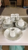 33pcs The Regent Collection- CROWN MING china