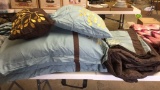 Full size blanket, shams, pillows
