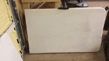 8 ft folding table